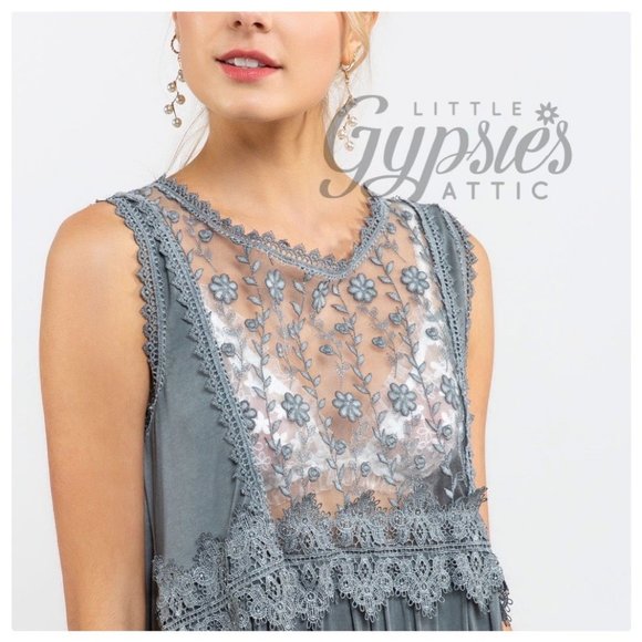 POL Windowpane Feminine Tunic Top - Picture 10 of 13